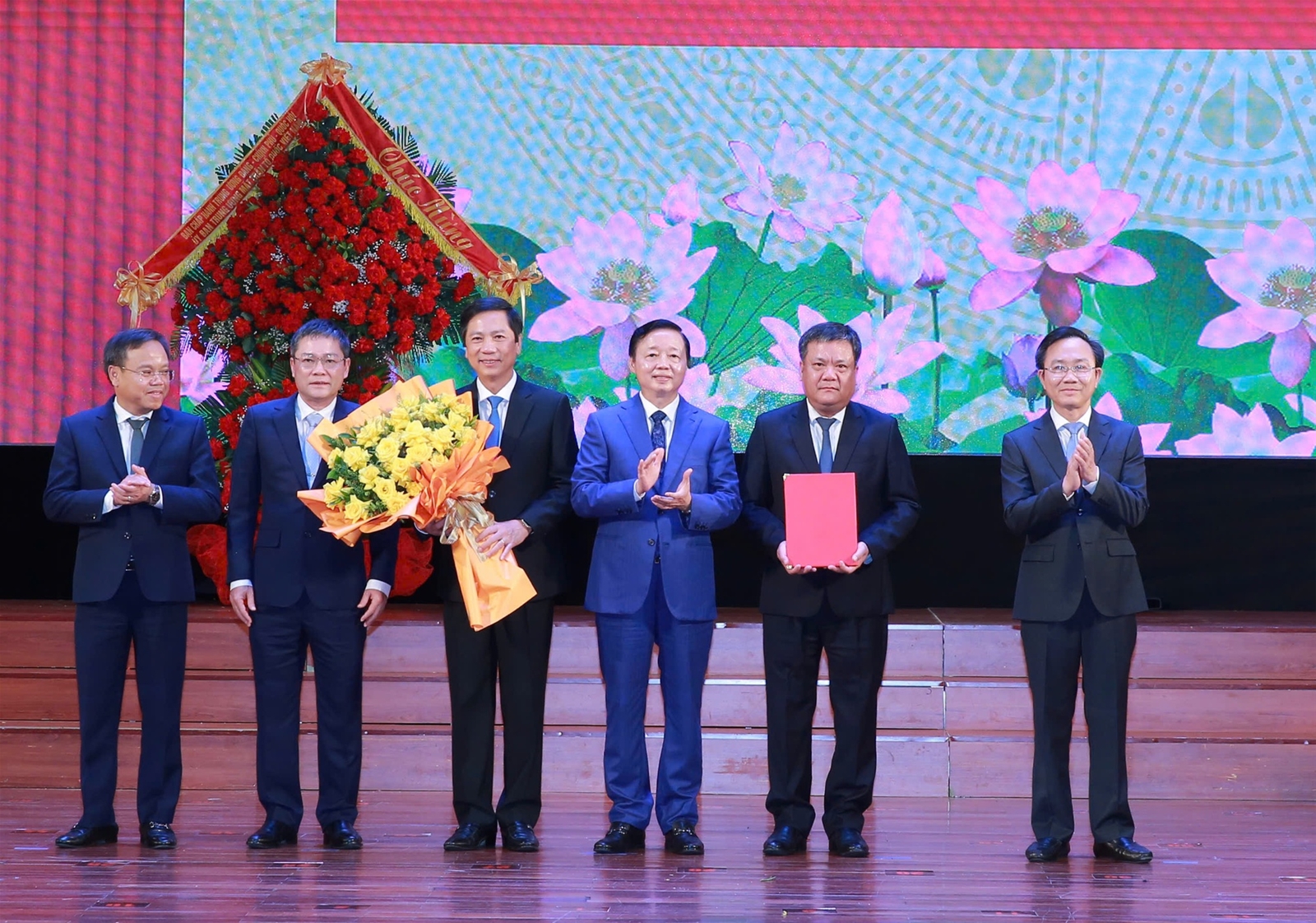 Quảng Trị sẽ vươn mình, phát triển rực rỡ cùng quê hương, đất nước