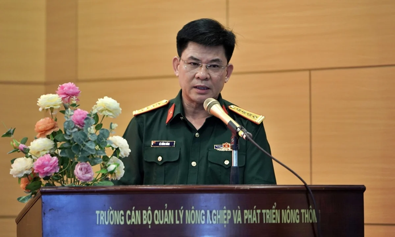 Khai giảng lớp bồi dưỡng quốc phòng, an ninh cho cán bộ nông nghiệp, môi trường