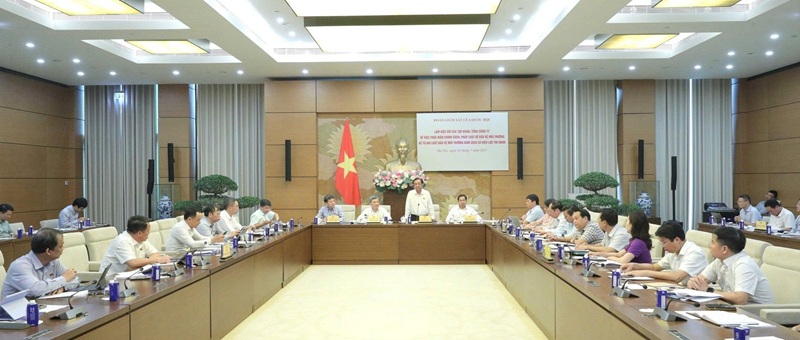 Bảo vệ môi trường là yếu tố sống còn