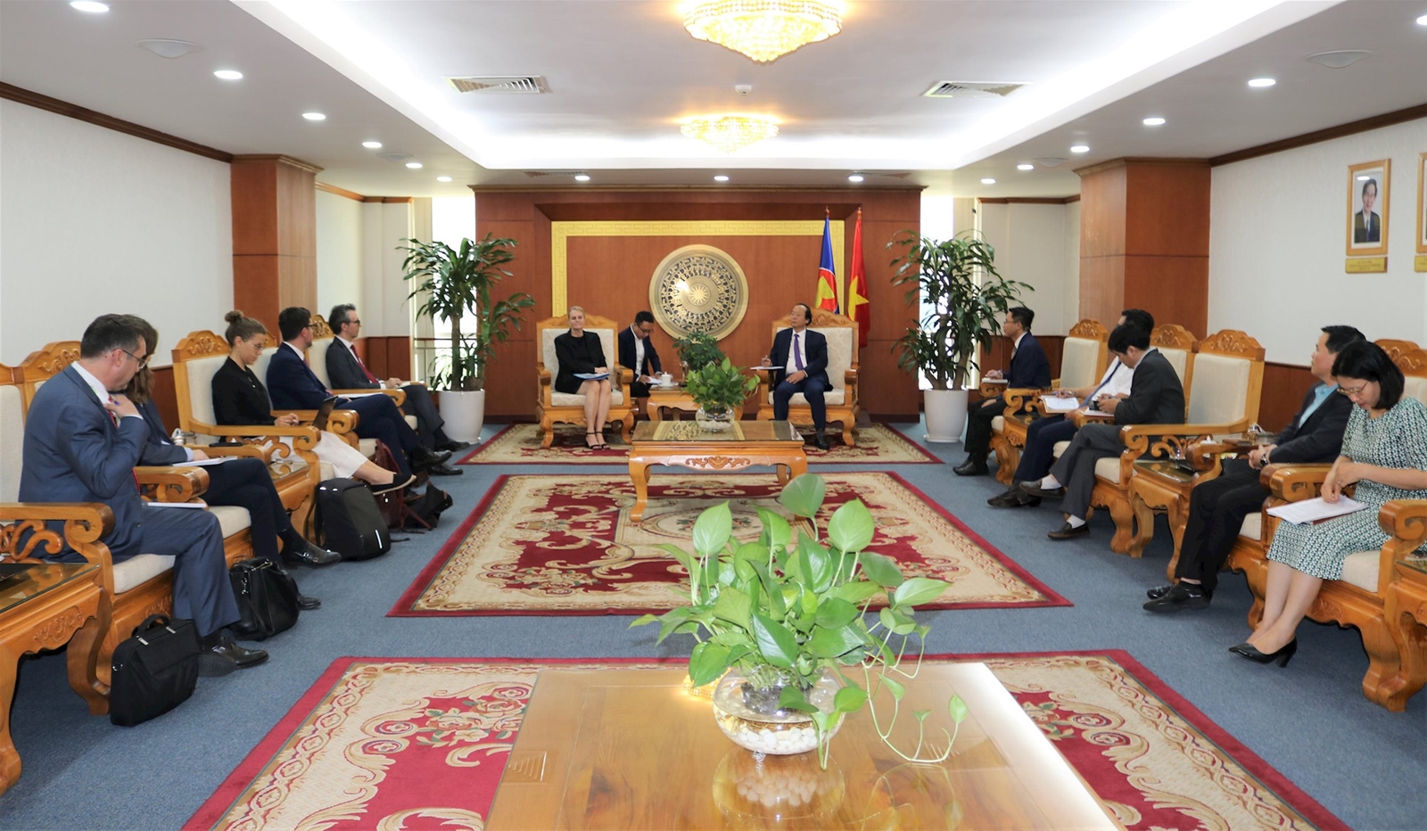 EU đồng hành cùng Việt Nam chuyển đổi xanh
