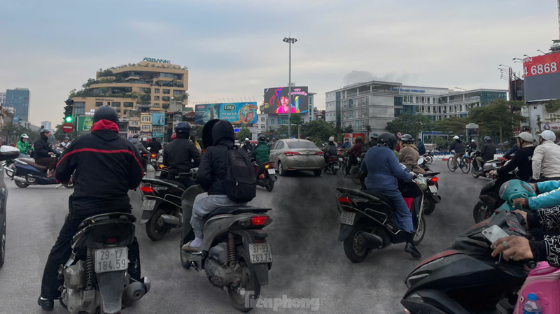 Việt Nam chưa kiểm soát được nguồn khí thải khổng lồ từ giao thông