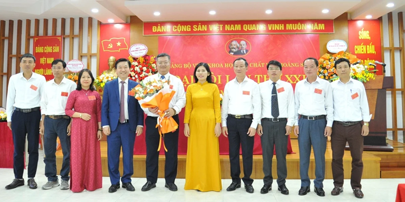 Tiên phong nghiên cứu, kiến tạo phát triển bền vững ngành địa chất và khoáng sản
