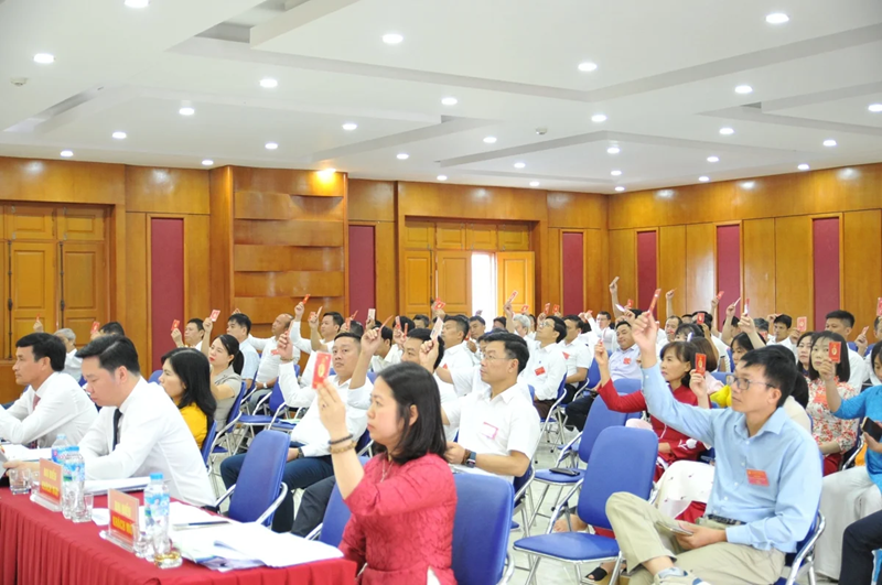 Tiên phong nghiên cứu, kiến tạo phát triển bền vững ngành địa chất và khoáng sản