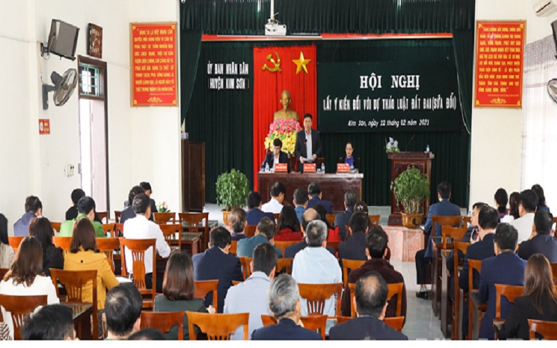 Người dân Ninh Bình tích cực góp ý cho Luật Đất đai 2013 (sửa đổi)