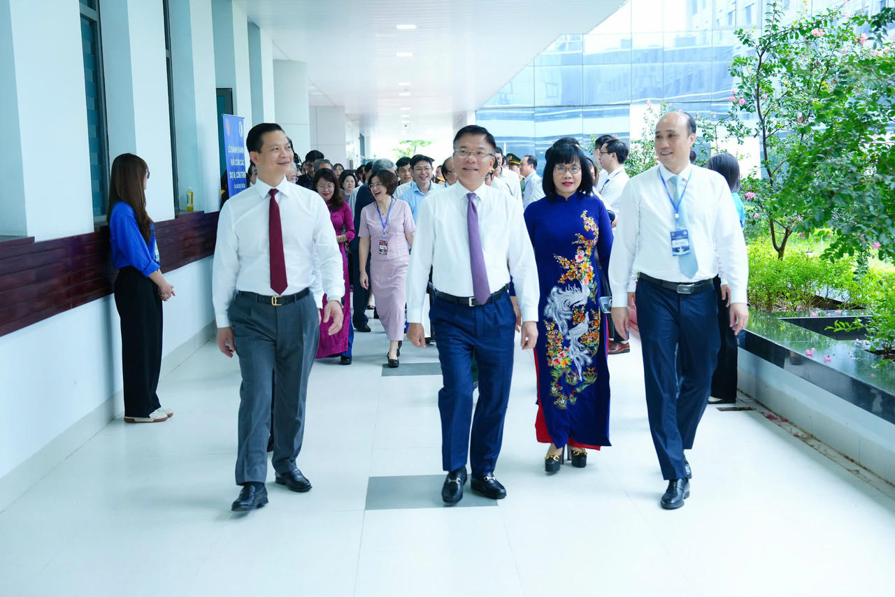 Khánh thành cơ sở 2 Trường Đại học Luật Hà Nội tại Bắc Ninh