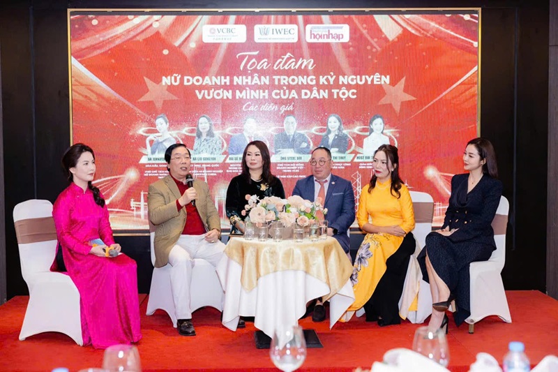 Nữ doanh nhân trong kỷ nguyên vươn mình của dân tộc