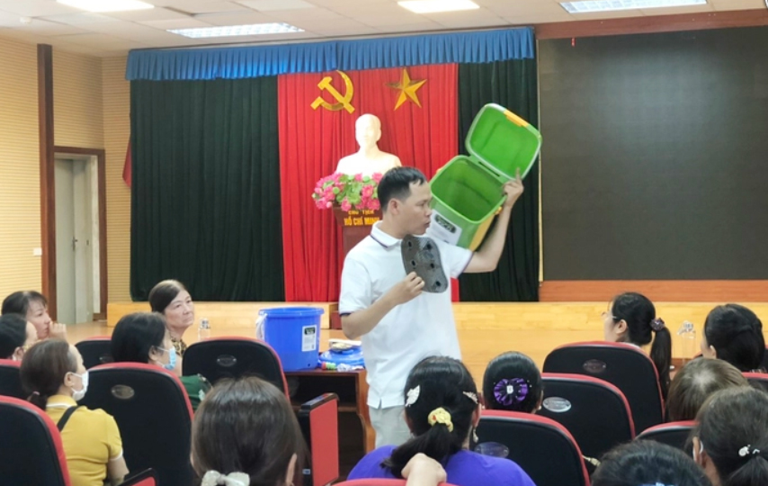 Phụ nữ Quảng Ninh truyền thông bảo vệ môi trường