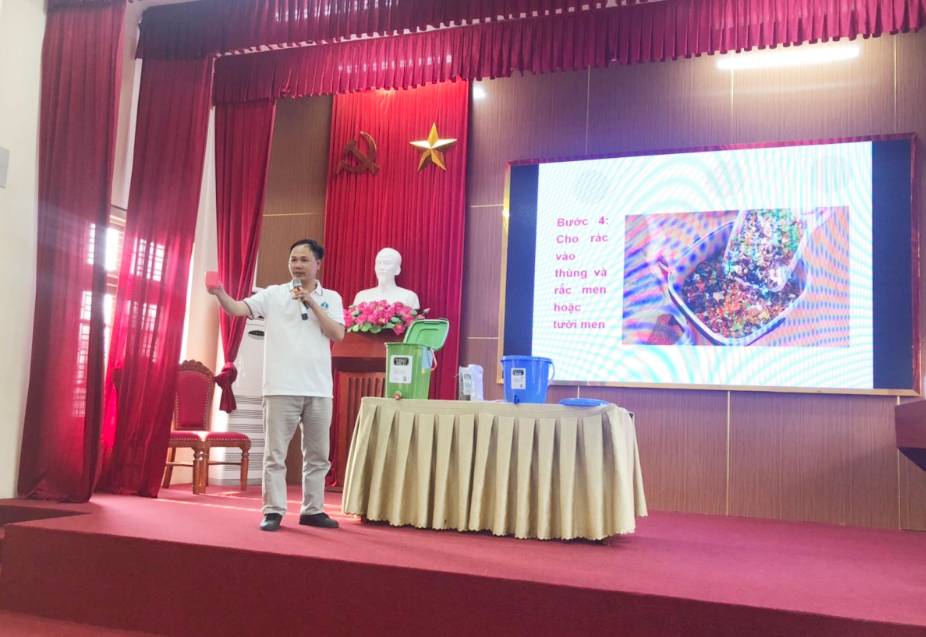 Phụ nữ Quảng Ninh truyền thông bảo vệ môi trường