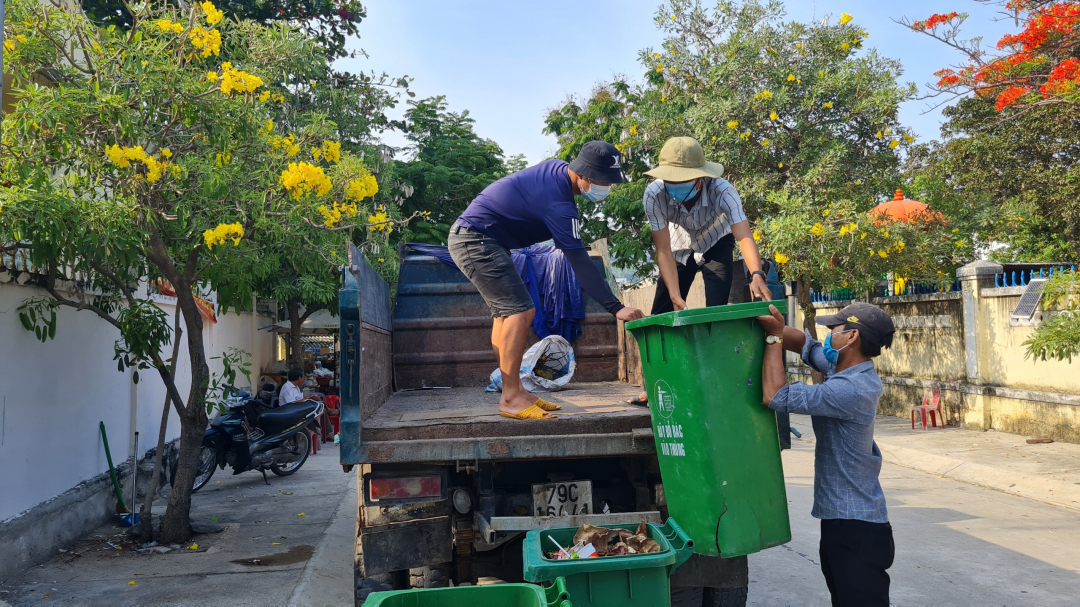Khánh Hoà: Hội Cựu chiến binh xã Ninh Vân tích cực tham gia bảo vệ môi trường