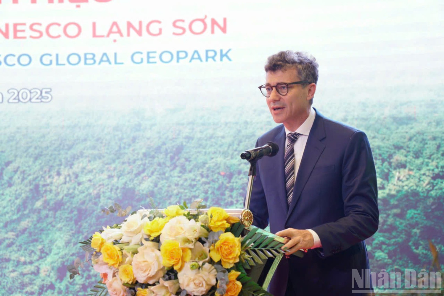 Lạng Sơn đón nhận Danh hiệu Công viên địa chất toàn cầu UNESCO