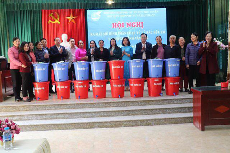 Phú Xuyên quyết “Giữ gìn thôn, tổ dân phố, sáng xanh, sạch đẹp, an toàn”