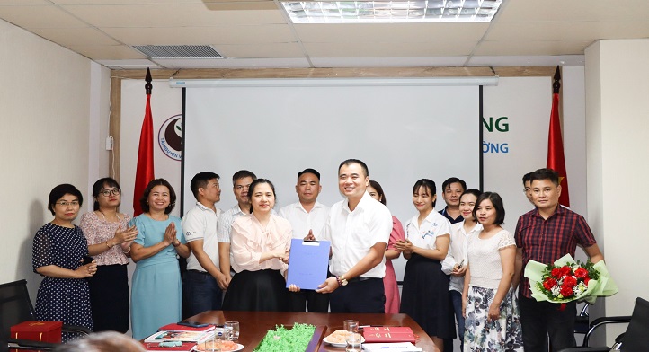 Hợp tác chiến lược truyền thông giữa Tạp chí Tài nguyên và Môi với Công ty Cổ phần Truyền hình thực tế HDTV Việt Nam