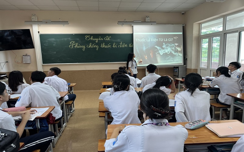 Học sinh Trường Trung học cơ sở - Trung học phổ thông Trần Quốc Tuấn: Nói không với thuốc lá điện tử