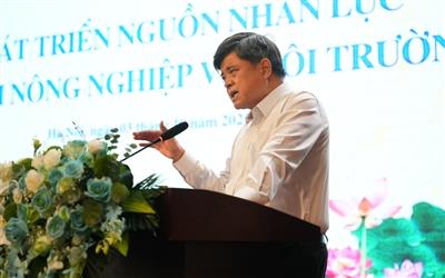 Cam kết tạo điều kiện thuận lợi cho phát triển nhân lực ngành Nông nghiệp và Môi trường