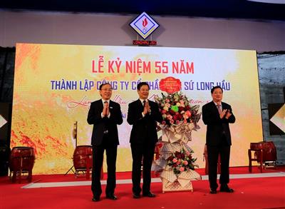 Công ty Cổ phần Gốm sứ Long Hầu kỷ niệm 55 năm thành lập