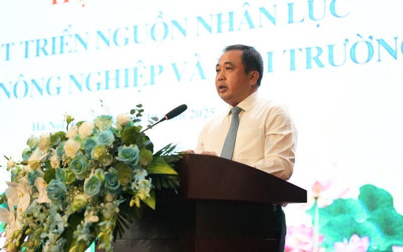 Phát triển nguồn nhân lực ngành Nông nghiệp và Môi trường trong kỷ nguyên mới
