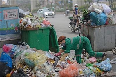 Loay hoay bài toán thu phí rác thải