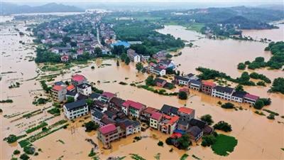 Nhiệt độ bề mặt trung bình toàn cầu hàng năm tăng với tốc độ khoảng 0,74°C mỗi thế kỷ
