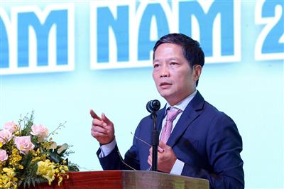 Phát triển toàn diện kinh tế biển gắn bảo vệ môi trường và ứng phó với biến đổi khí hậu