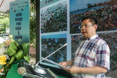 Quận Hoàn Kiếm quyết tâm bảo vệ môi trường khỏi rác thải nhựa