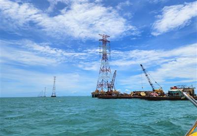 Sắp hoàn thành công trình đường dây điện 220kV vượt biển dài nhất Đông Nam Á