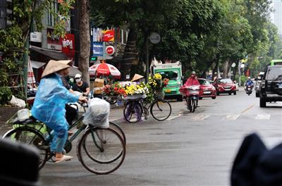 Thời tiết ngày 13/4: Bắc Bộ ngày nắng, đêm mưa vài nơi