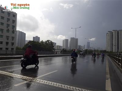 Thời tiết ngày 22/9: Bắc Bộ, Trung Bộ có mưa dông. Tây Nguyên và Nam Bộ mưa dông rải rác