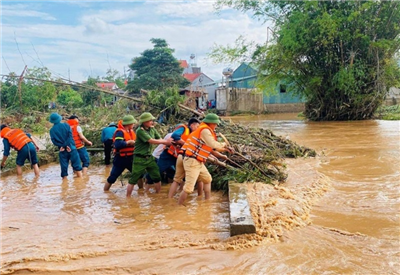 Thủ tướng yêu cầu tập trung ứng phó nguy cơ mưa lớn, sạt lở đất, lũ quét và chủ động phòng chống thiên tai
