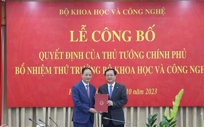 Trao quyết định bổ nhiệm Thứ trưởng Bộ Khoa học và Công nghệ Trần Hồng Thái