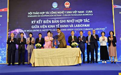 Từ Biên bản ghi nhớ đến hành động: Lâm Đồng phát triển công nghệ sinh học nông nghiệp