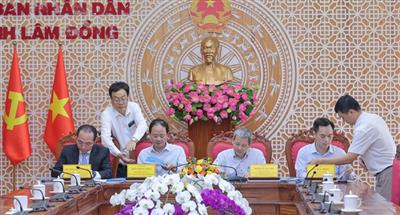 UBND tỉnh Lâm Đồng ký kết hợp đồng xây dựng cao tốc Bảo Lộc - Liên Khương