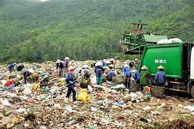 Vấn nạn chất thải rắn sinh hoạt tại khu vực miền Trung và Tây Nguyên