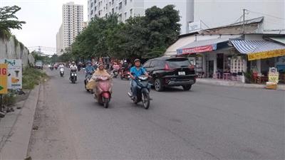 Vì sao TPHCM xuất hiện mưa trái mùa?