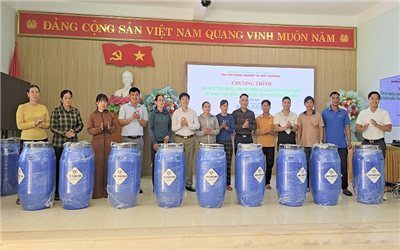 Tạp chí Nông nghiệp và Môi trường tổ chức chương trình thiện nguyện tại Quảng Bình với thông điệp